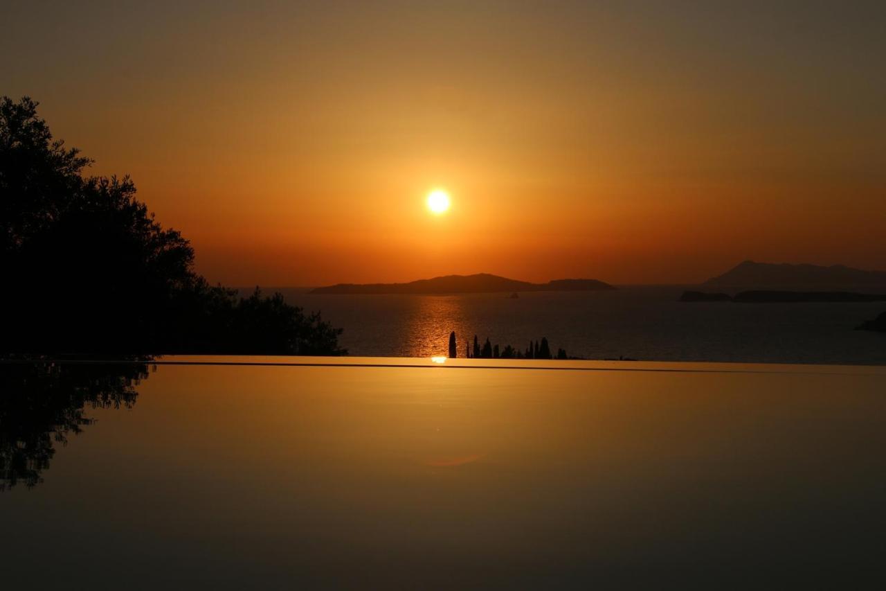 Sunset Sea View Villa 9 Afión Екстериор снимка